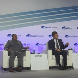 HE Mohammad Sanusi Barkindo, OPEC Secretary General (l); and HE Alexander Novak, Minister of Energy of the Russian Federation