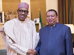 HE Muhammadu Buhari, President of the Federal Republic of Nigeria (l); with HE Mohammad Sanusi Barkindo, OPEC Secretary General