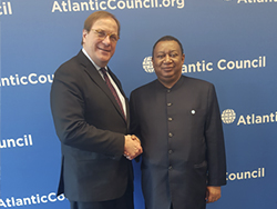 HE Mohammad Sanusi Barkindo, OPEC Secretary General (r); with Mr. Frederick Kempe, President and CEO, Atlantic Council